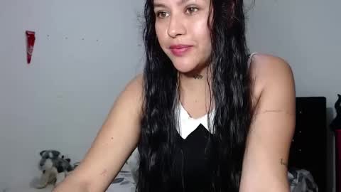 Snapshot of venus_menoza chatting on February 12, 4:22 pm venus_menoza online show from February 12, 4:22 pm