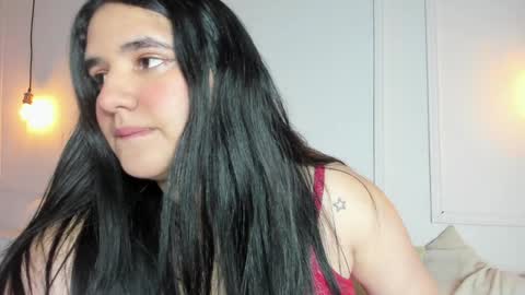 Snapshot of venus_naughty_1 chatting on January 21, 11:35 am Sofi online show from January 21, 11:35 am