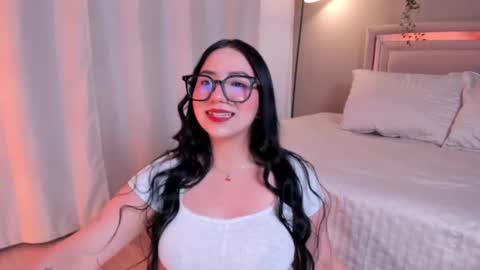 Snapshot of venus_reid chatting on September 25, 4:55 am venus_reid online show from September 25, 4:55 am