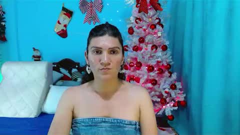 Catalina online show from December 30, 1:15 am