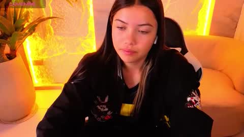 Venus  online show from March 26, 1:24 pm