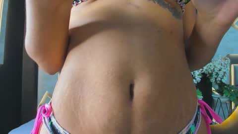 Snapshot of venusblazer chatting on October 17, 11:35 am Venus Blazer online show from October 17, 11:35 am