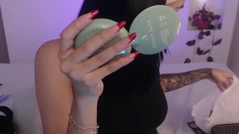 Venus Evans online show from February 10, 9:15 pm