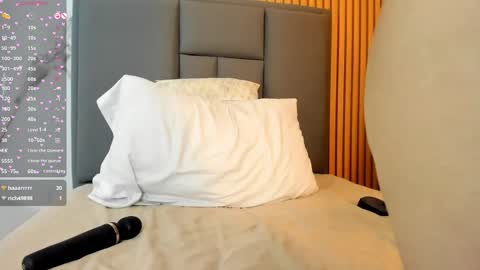 VENUS online show from January 17, 12:56 pm