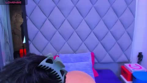 Venusowen  online show from November 13, 2:49 pm