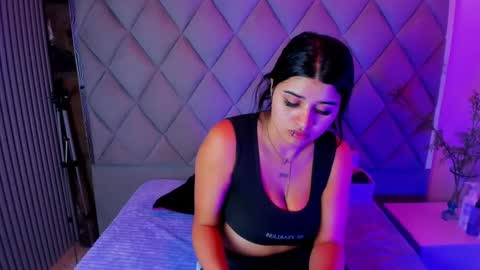 Snapshot of venusowen_ chatting on October 14, 12:30 pm Venusowen online show from October 14, 12:30 pm