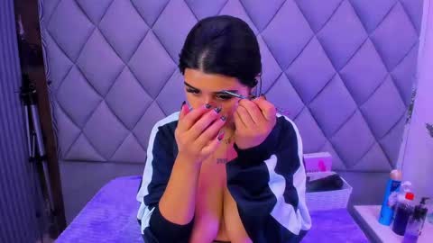 Snapshot of venusowen_ chatting on October 15, 1:14 pm Venusowen online show from October 15, 1:14 pm