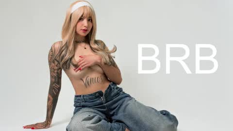 Shelly online show from November 24, 9:22 am