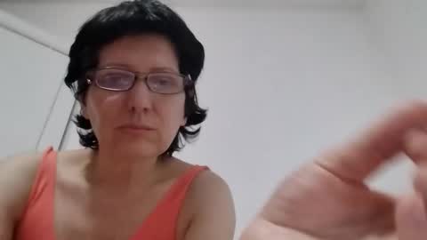 Vera online show from November 27, 6:33 pm