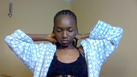 Snapshot of verah_vee chatting on October 5, 11:32 pm verah online show from October 5, 11:32 pm