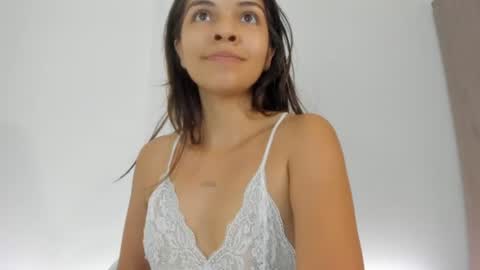 Veronica online show from June 22, 4:04 pm