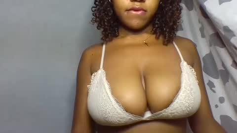Snapshot of verolla31 chatting on February 25, 2:58 pm verolla31 online show from February 25, 2:58 pm