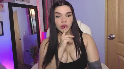 veronica_118 online show from December 16, 2:28 am