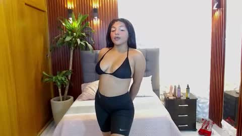 VERONICA online show from November 5, 4:34 pm