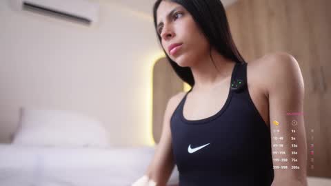 Veronica online show from October 27, 2:01 pm