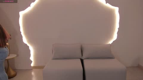 veronicablue1 online show from July 10, 9:43 am
