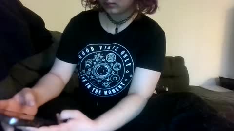 Veronica Eve online show from June 5, 5:30 pm