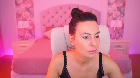 Veronica online show from July 24, 5:27 am