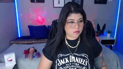 Snapshot of veronika_metalstar chatting on January 14, 1:06 pm Miss Veronika online show from January 14, 1:06 pm