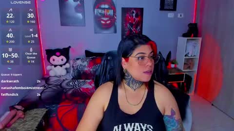 Snapshot of veronika_metalstar chatting on September 28, 4:23 pm Miss Veronika online show from September 28, 4:23 pm