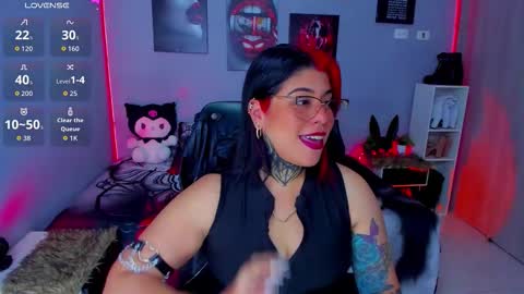 Snapshot of veronika_metalstar chatting on October 4, 2:11 pm Miss Veronika online show from October 4, 2:11 pm