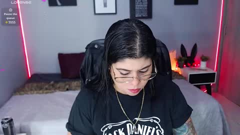 Snapshot of veronika_metalstar chatting on February 11, 10:03 am Miss Veronika online show from February 11, 10:03 am