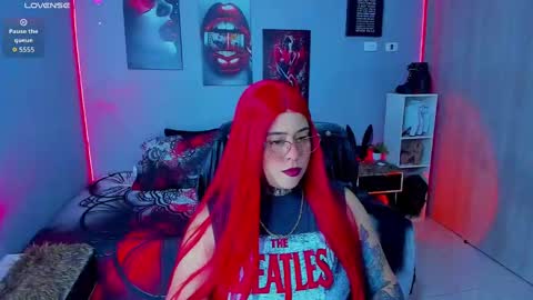 Snapshot of veronika_metalstar chatting on September 18, 5:17 am Miss Veronika online show from September 18, 5:17 am