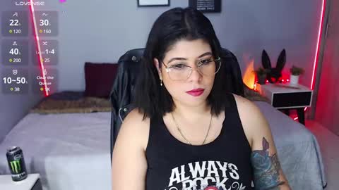 Snapshot of veronika_metalstar chatting on February 14, 10:38 am Miss Veronika online show from February 14, 10:38 am