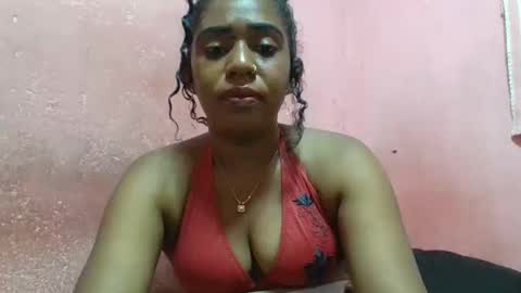 Snapshot of verronique1511 chatting on February 21, 4:59 pm verronique1511 online show from February 21, 4:59 pm