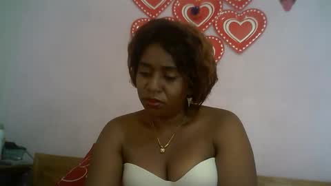 Snapshot of verronique1511 chatting on October 12, 7:16 pm verronique1511 online show from October 12, 7:16 pm