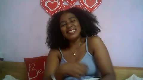 Snapshot of verronique1511 chatting on October 9, 6:45 pm verronique1511 online show from October 9, 6:45 pm