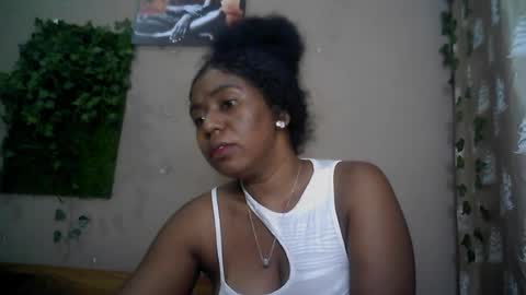 verronique1511 online show from June 16, 4:13 am