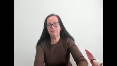 verysassypeachgoddess online show from January 9, 2:43 pm