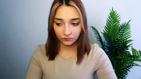 Ana online show from February 16, 1:11 pm