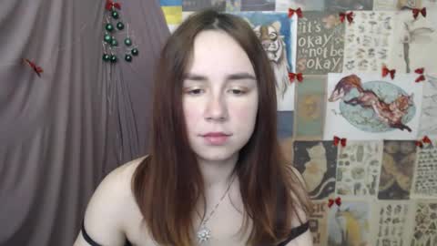 veryveryvery_shy online show from January 10, 7:57 am