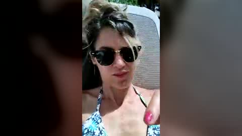 viciosillaa online show from July 14, 10:43 am