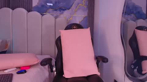 vicky online show from May 26, 12:37 pm