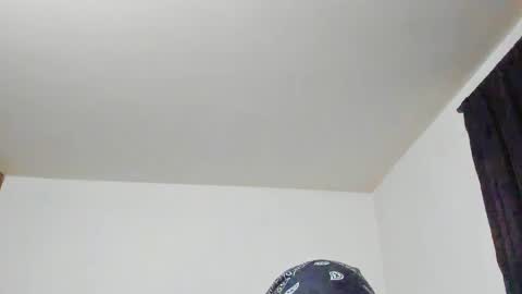 Snapshot of vicky_cristinax chatting on January 13, 12:30 am Vicky online show from January 13, 12:30 am