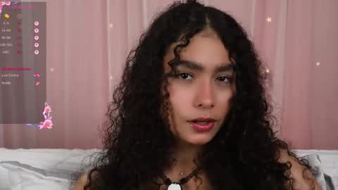 vicky_curly online show from October 19, 4:03 am