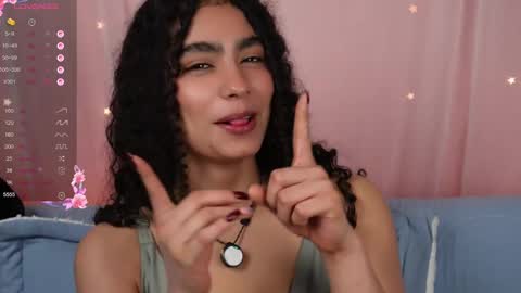 vicky_curly online show from September 23, 3:21 pm