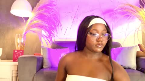 Vicky Walles online show from October 16, 3:09 am