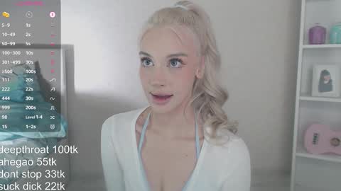 vickyfuckingdoll online show from December 15, 1:33 am