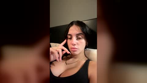 Vicky online show from April 8, 12:24 am