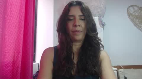 Snapshot of victoria25_meester chatting on January 28, 3:14 pm Hi guys Im victoria Be the one who can control me in PVT online show from January 28, 3:14 pm