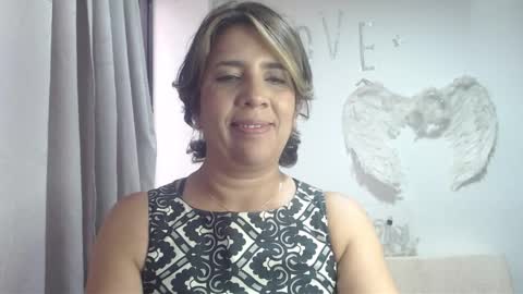 Snapshot of victoria25_meester chatting on September 19, 9:03 pm Hi guys Im victoria Be the one who can control me in PVT online show from September 19, 9:03 pm