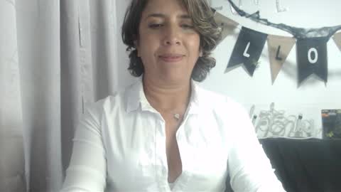 Snapshot of victoria25_meester chatting on October 15, 10:45 pm Hi guys Im victoria Be the one who can control me in PVT online show from October 15, 10:45 pm