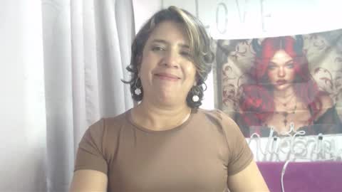 Hi guys   Im victoria  Be the one who can control me in PVT online show from November 16, 8:31 pm