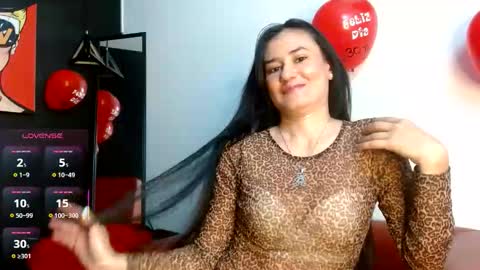 victoria_1126 online show from February 17, 9:25 pm