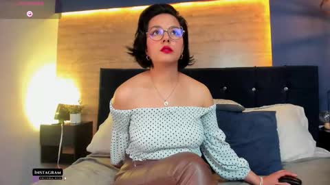 Victoria online show from October 23, 10:38 pm