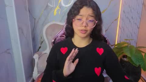 victoria_castillo_b online show from March 23, 7:53 pm